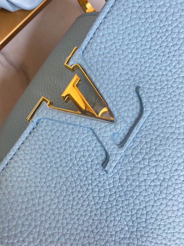 ルイヴィトンバッグ素材ディテール